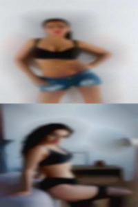 UnDoane girls show pussy